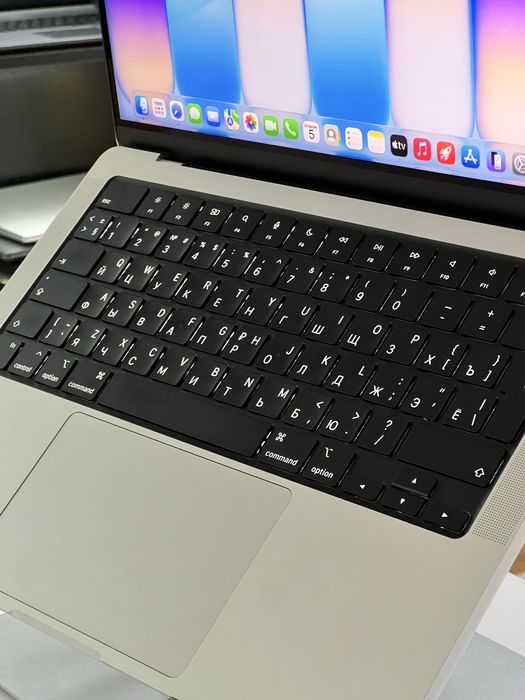 Macbook pro 14 | чип M4 pro | 24Gb озу