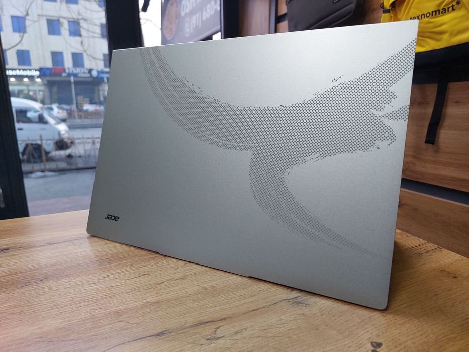 Yangidek Acer core i3 13-pokoleniya