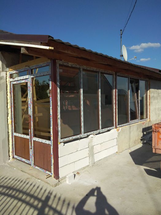 Ferestre și uși termopan