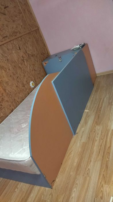 Продавам детско обзавеждане