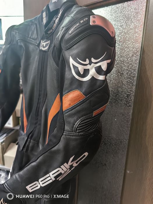 Мото екип Berik 2.0

Размер 48