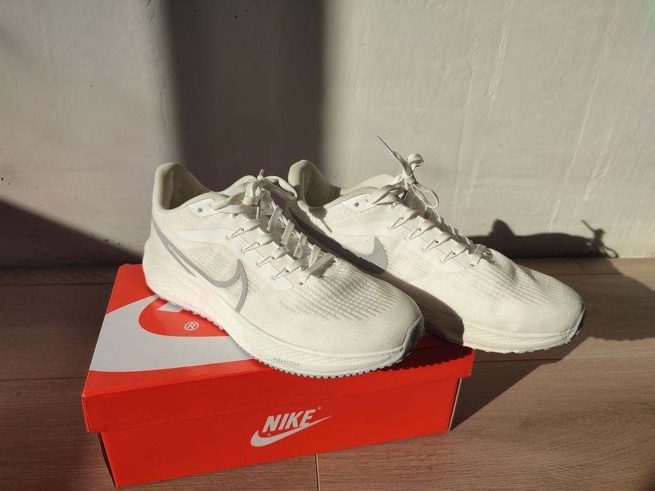 Nike airzoom (white) 43