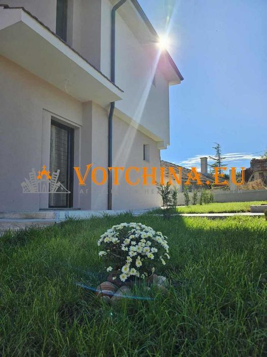 Продава се Къща в с. Лъка, Област Бургас - 240 кв.м за 712 €/кв.м - Снимка #6