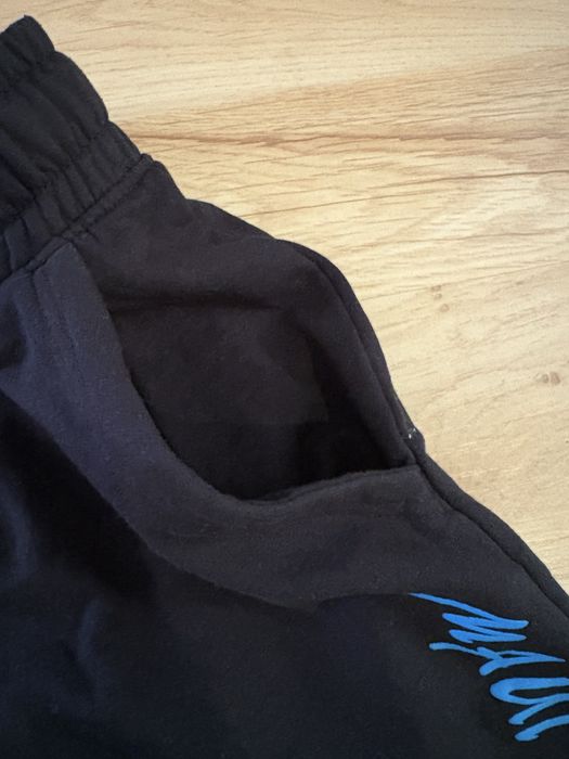 Pantalni scurti barbati .L