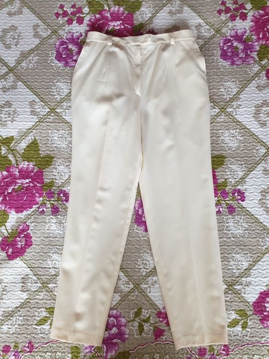 Pantaloni lana talie inalta crem