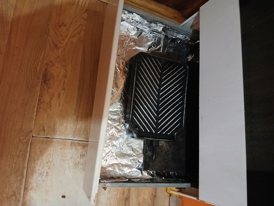 Aragaz cu cuptor electric