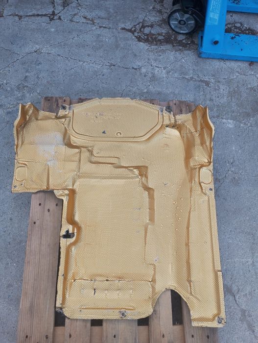 Кора под скоростна кутия Мерцедес w203 w209