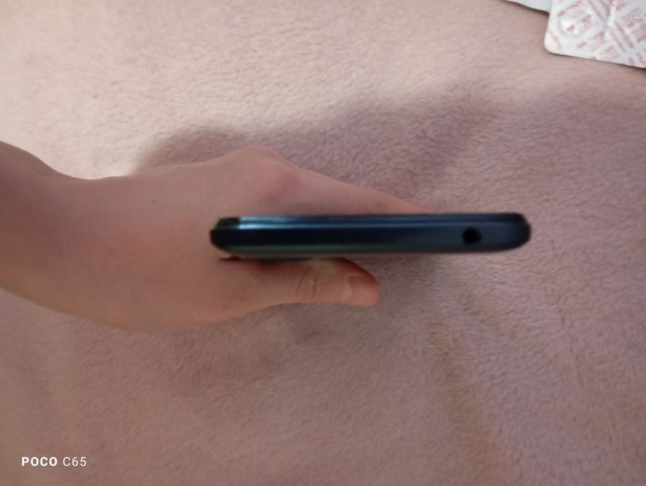 Продам телефон itel a 49