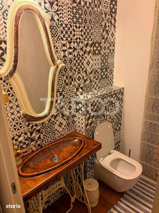 Apartament de vanzare in vila cu terasa generoasa in Gruia