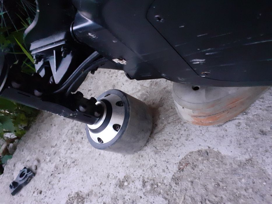 Skateboard electric longboard