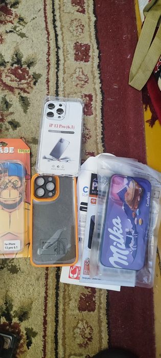 Чехлы на 13про и стекло