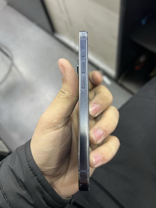 Iphone 15 pro chaqali