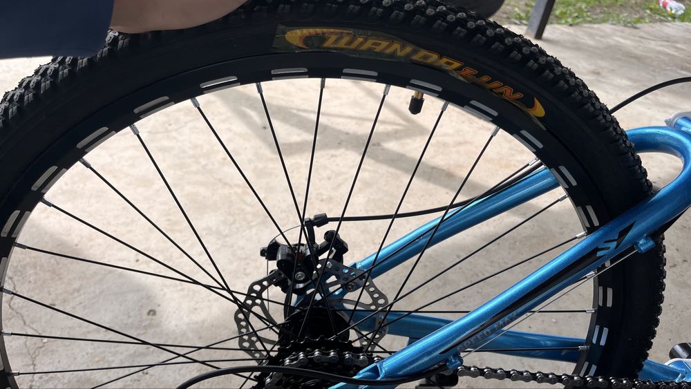 Велосипед новыйй