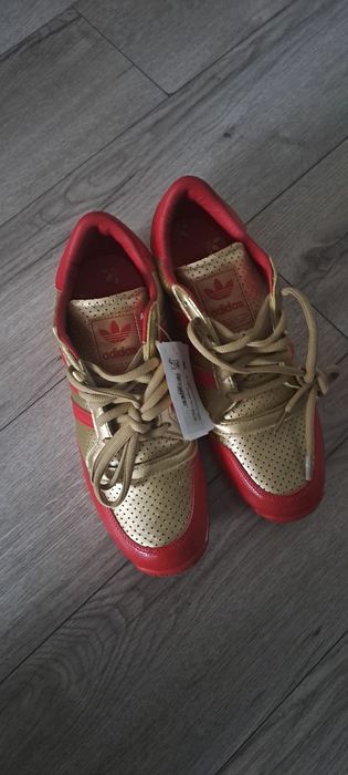Adidasi adidas bărbătești