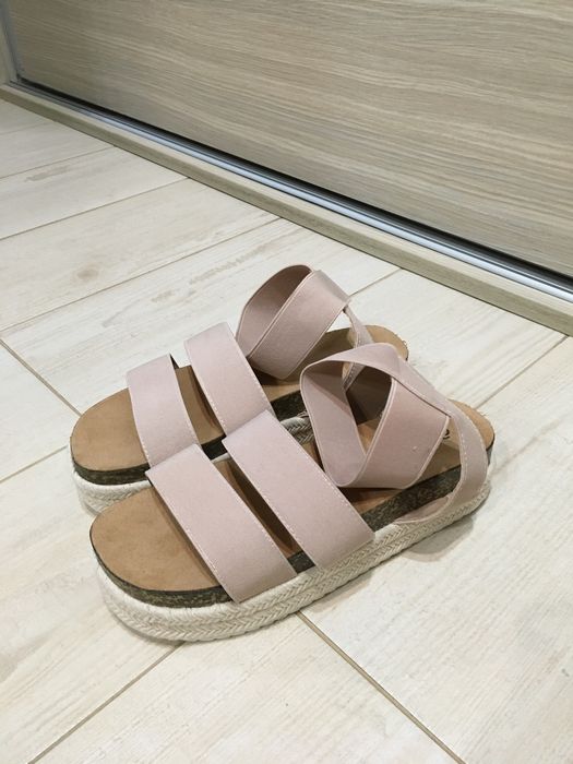 Sandale flatform dupe Steve Madden