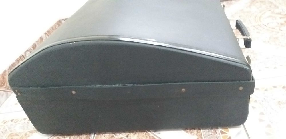 Cufar/toc/lada husa Acordeon 60 de basi vintage/colectie