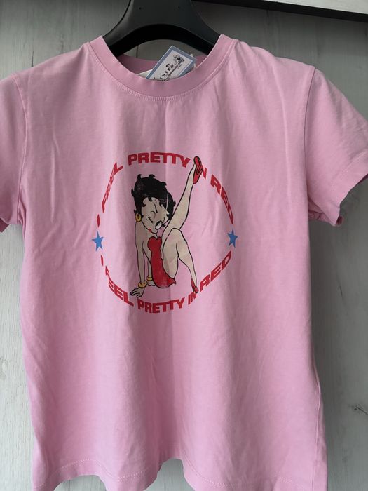 Нова твниска Zara Betty Boop