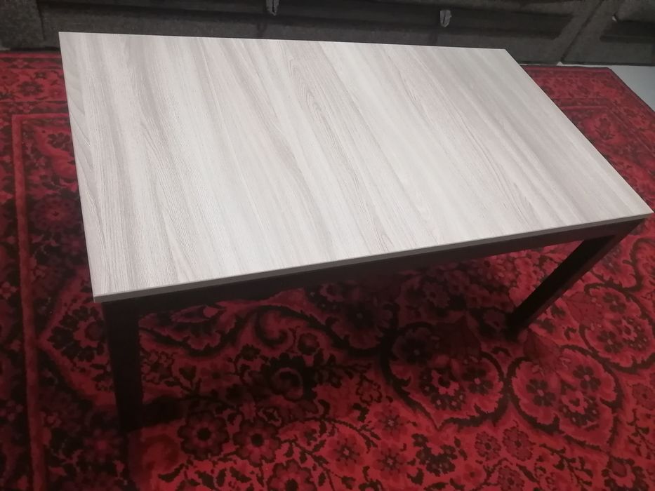 Журнальный столик.