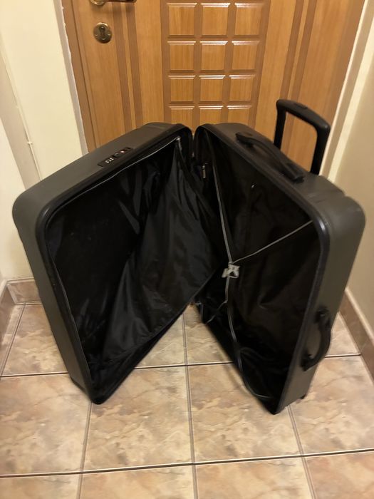 60 lei troller mărime mare 50 X 30 X 70