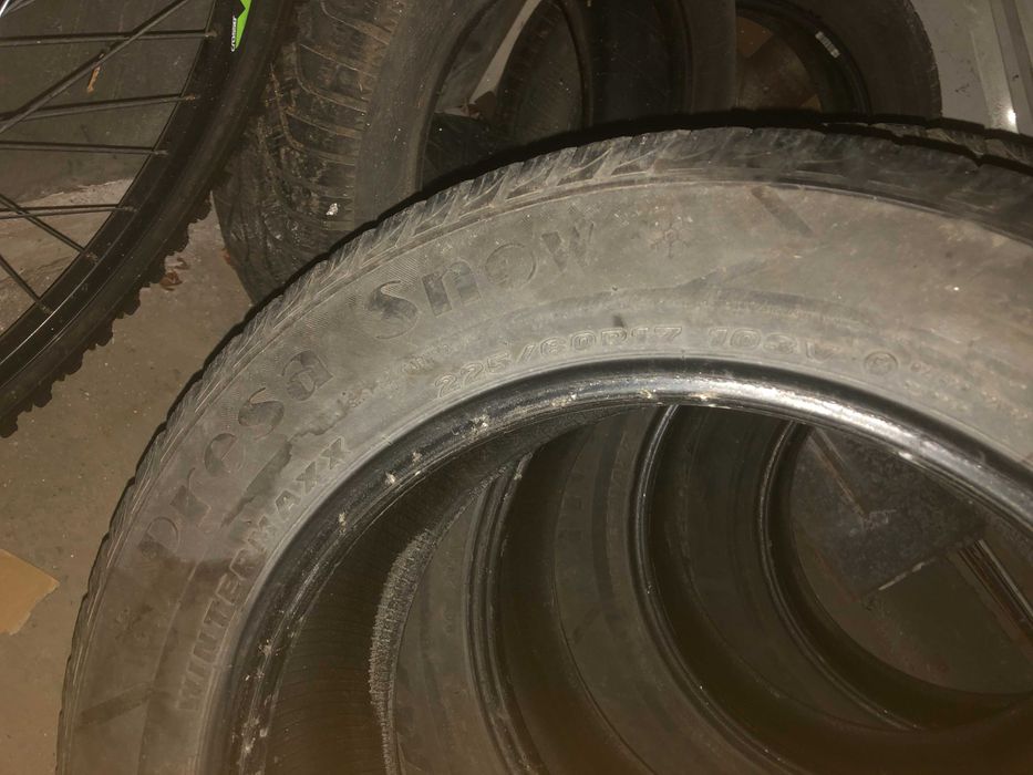 Зимни гуми, 4 броя