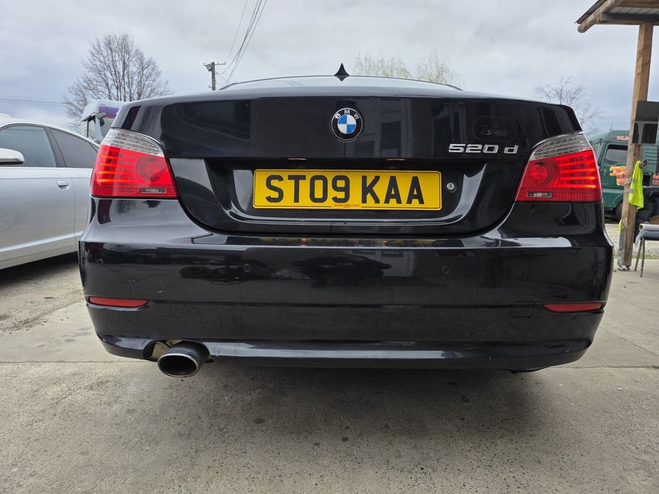 Bara Spate BMW E60 Facelift cu senzori Black Sapphire Metallic 475/9