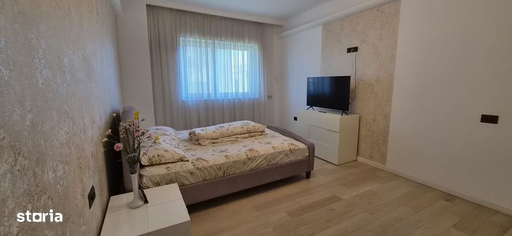 Inchiriez apartament 3 cam, ultracentral, Pitesti, bloc nou, cu garaj