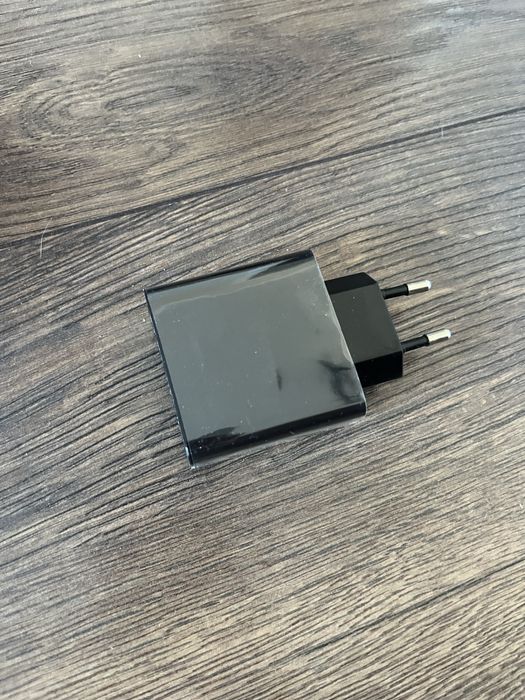 Зарядка 3 USB