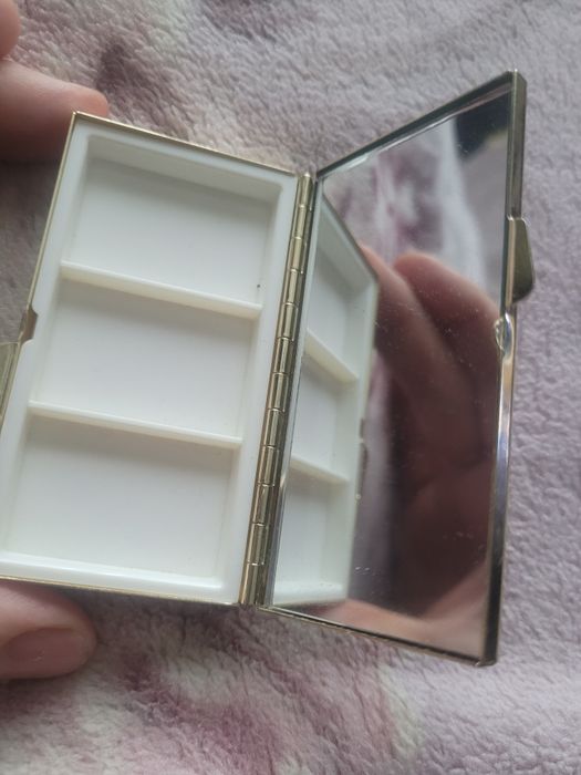 Продам зеркало иконка