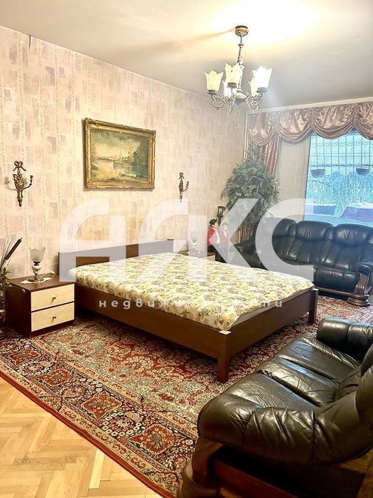 Тристаен обзаведен апартамент в кв. Люлин 6 - на пешеходно разсояние