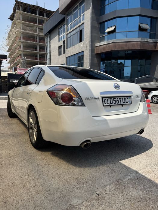 Nissan Altima 2.5L