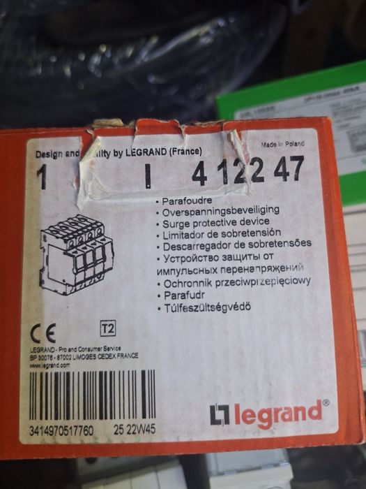 Descarcatoare supratensoune trifazice