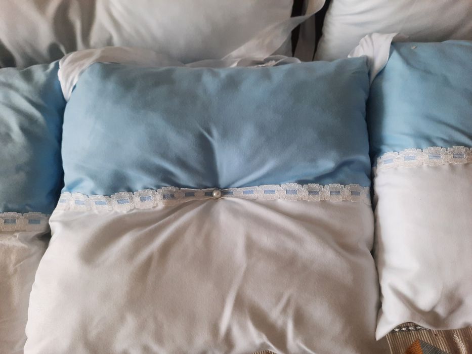 Бортики в кроватку