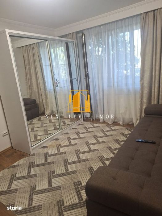 Apartament 3 camere Craiovei - etaj 2 — fotografia 1