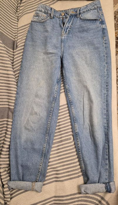 Джинсы голубые М