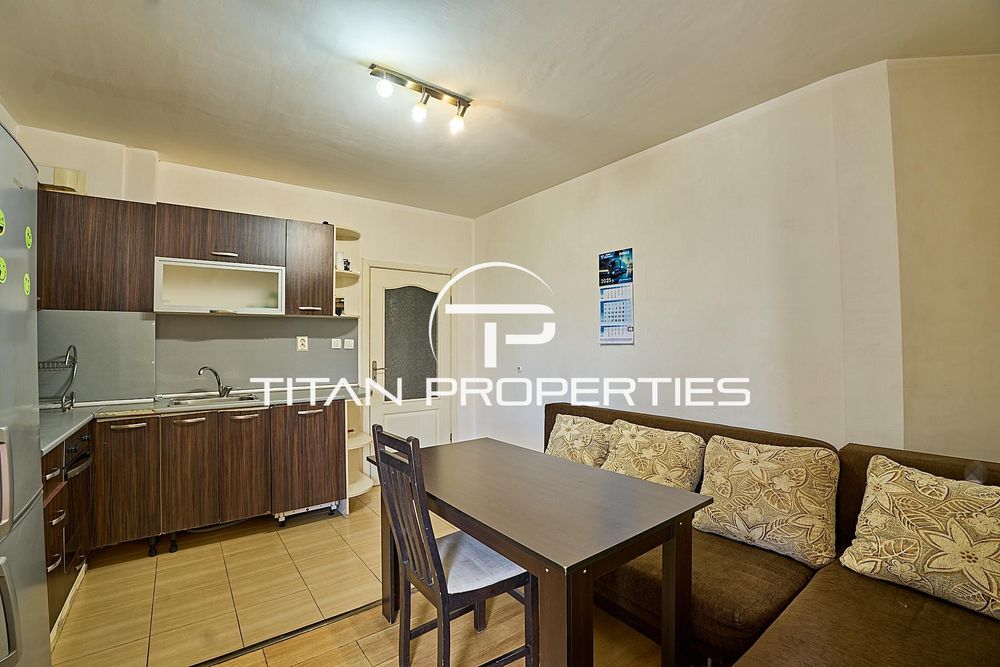 Дава се под наем Тристаен апартамент в Пловдив, Кючук Париж - 90 кв.м за 459 € - Снимка #1