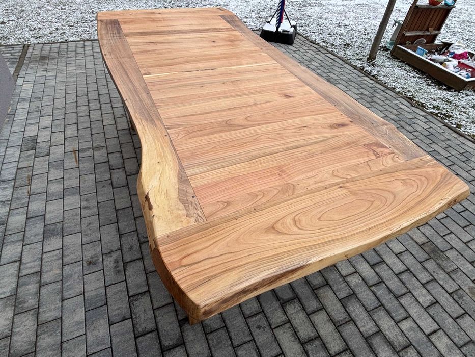 Masă din lemn masiv- Nuc + Cireș