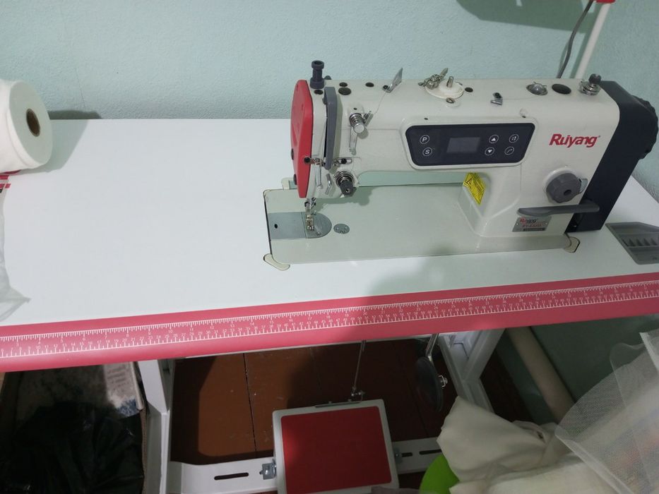 Tikuv mashinasi Ruyang