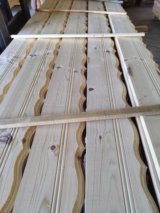 210 евро дъски 260 евро  Дървен материал греди и ребра и Талпи Дъб и Ч