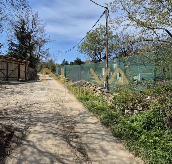 Парцел в Варна, област-м-т Манастирски рид площ 600 цена 59000