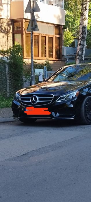 Mercedes w212 Предна решетка
