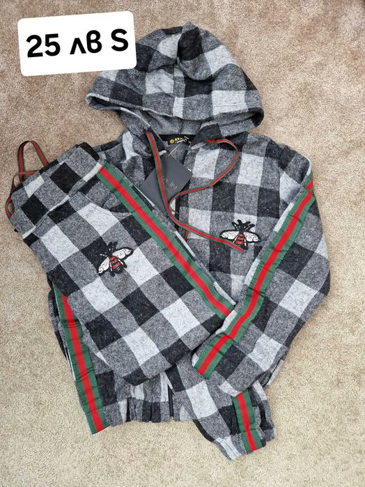 Разпродажба на спортни екипи последни бройки