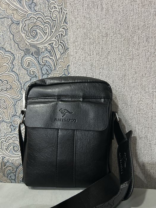 Продам мужскую сумку