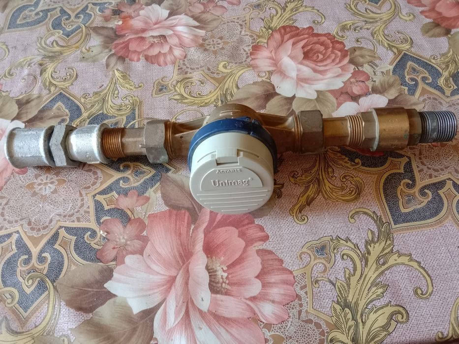 Продам водяной счётчик новый хорошего качества подойдёт для дома и ква