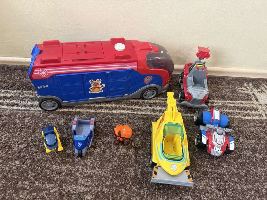Детски играчки Камиона/База+ други  на Пес Патръл/Paw Patrol
