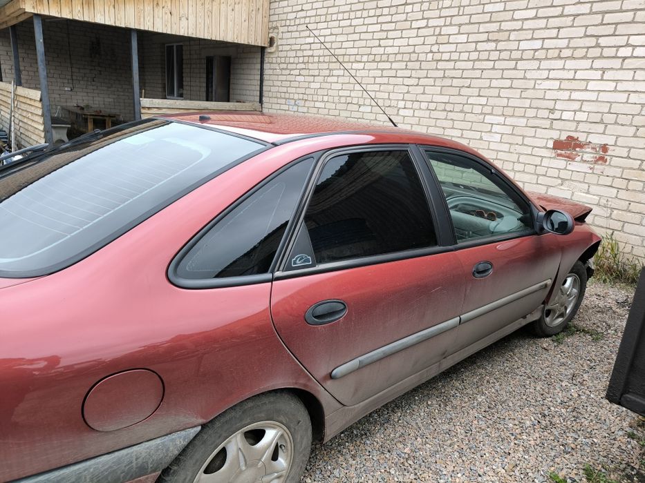 Продам Рено лагуна 1