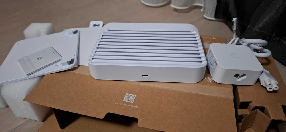 Switch Unifi Flex 10 GbE (USW-Flex-XG) aproape nou