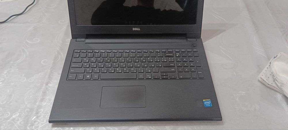 Srochniy notebook arzon narx sotiladi.