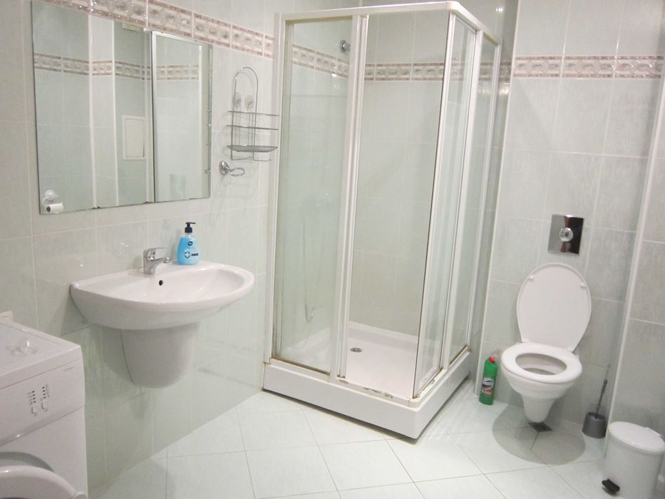 Дава се под наем Тристаен апартамент в Бургас, Лазур - 102 кв.м за 382.5 € - Снимка #6