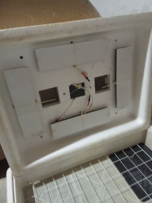 Продам инкубатор