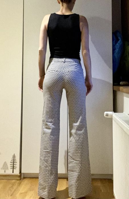 Pantaloni evazati Zara - XS/S